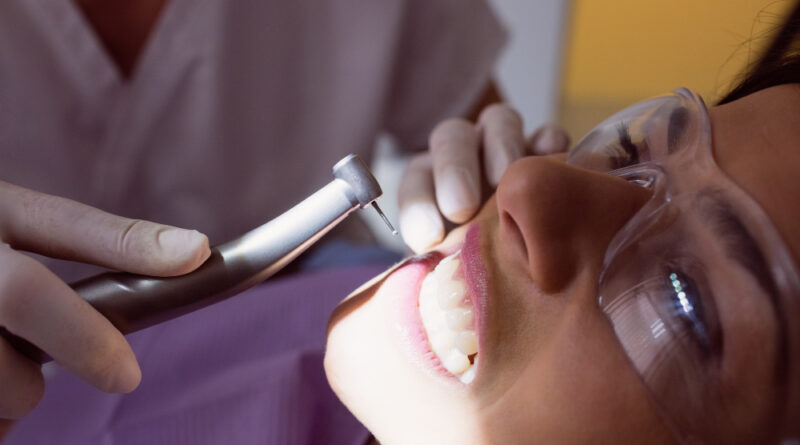 Czym się różni ból zęba od stanu zapalnego?